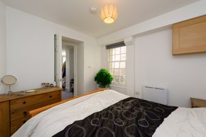 Bedroom- click for photo gallery